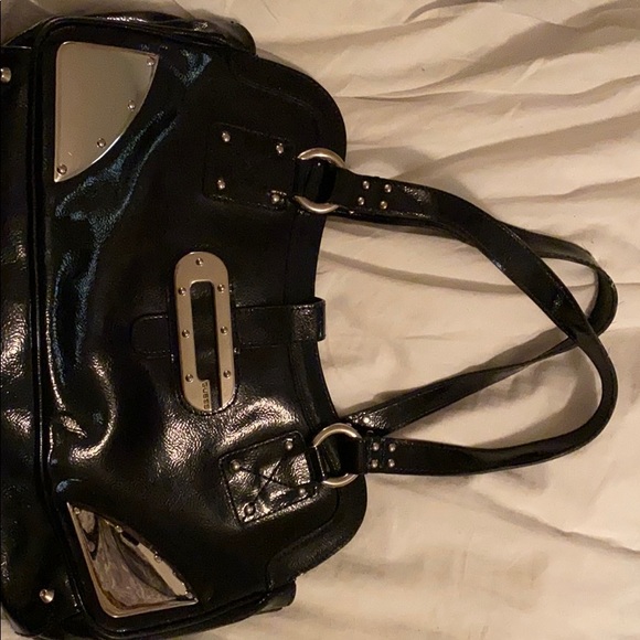 Guess purse - Picture 3 of 4